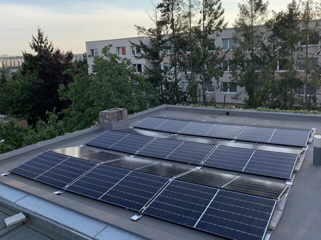 🌞 Soltron s.r.o. – Energie budoucnosti